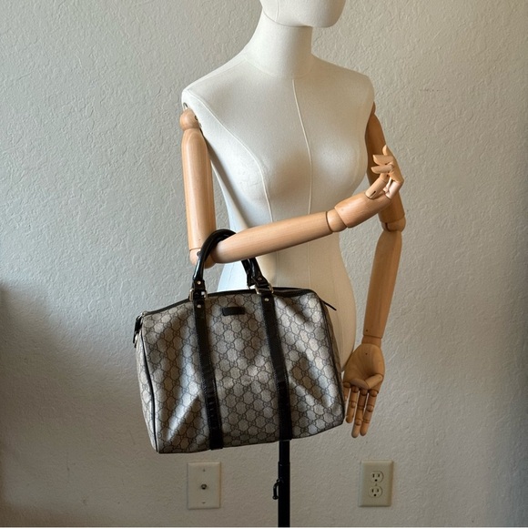 💎GUARANTEED AUTHENTIC GUCCI SUPREME BOSTON BAG💎 - Picture 13 of 14